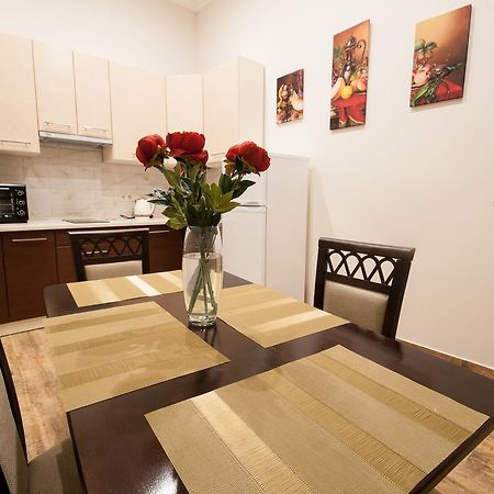 Wonderful Flat On City Center ウージュホロド エクステリア 写真