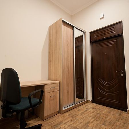 Wonderful Flat On City Center ウージュホロド エクステリア 写真